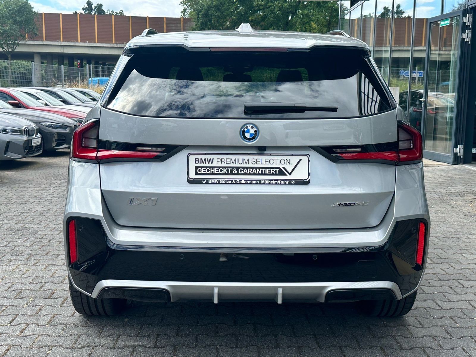 BMW iX1 - Bild 28
