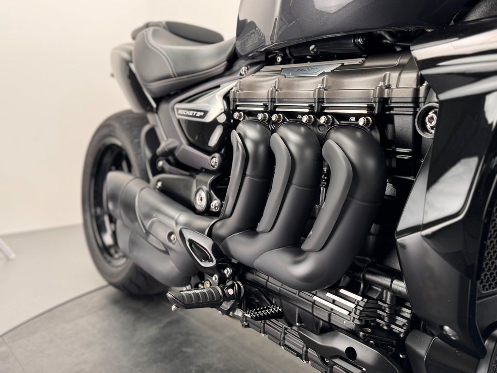 Fahrzeugabbildung Triumph ROCKET 3 STORM R *WUNDERKIND-UMBAU *NEUWERTIG