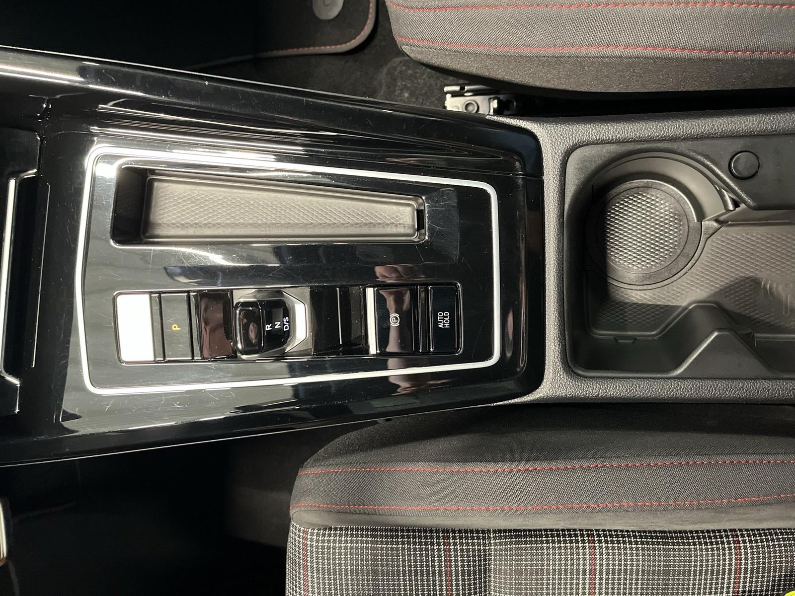Volkswagen Golf GTI 2.0 TSI DSG AUT LED PDC SoundSys, миниатюра 16