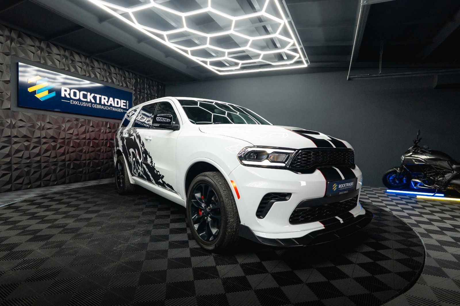 Fahrzeugabbildung Dodge Durango 3.6 V6 GT SRT 4x4 Night-Paket Modell 22