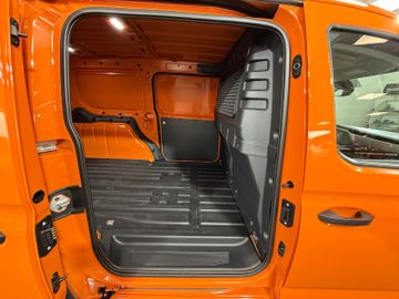 Volkswagen Caddy Maxi - 9