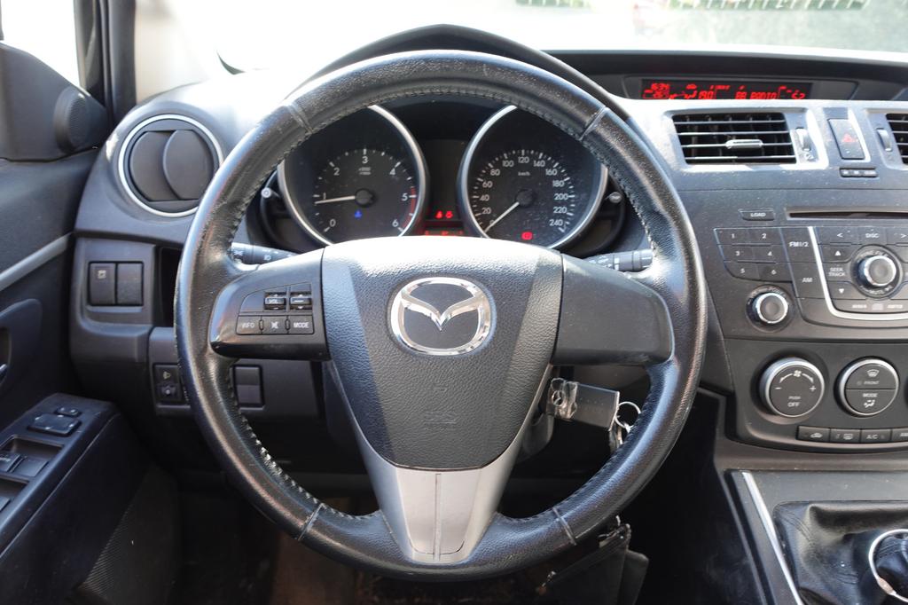 Mazda 5