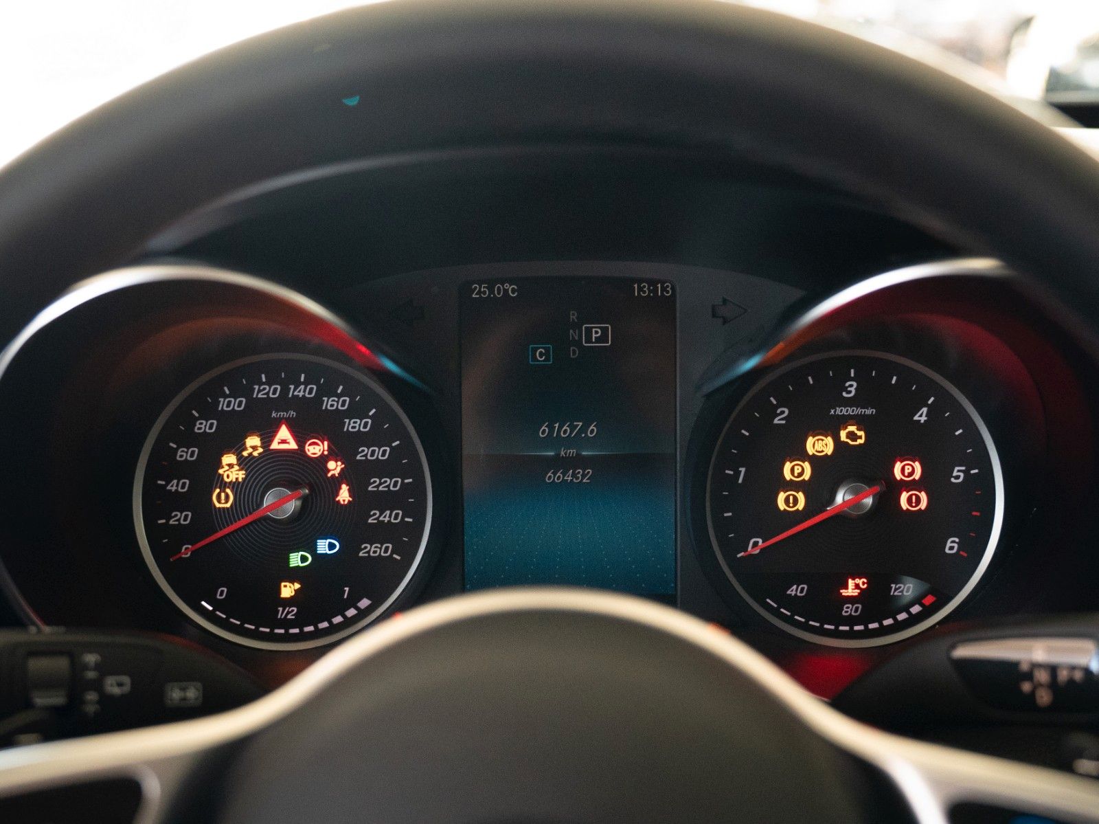 Fahrzeugabbildung Mercedes-Benz C 220 4Matic /AUTOM./LED/KAMERA/NAVI/KEYFREE