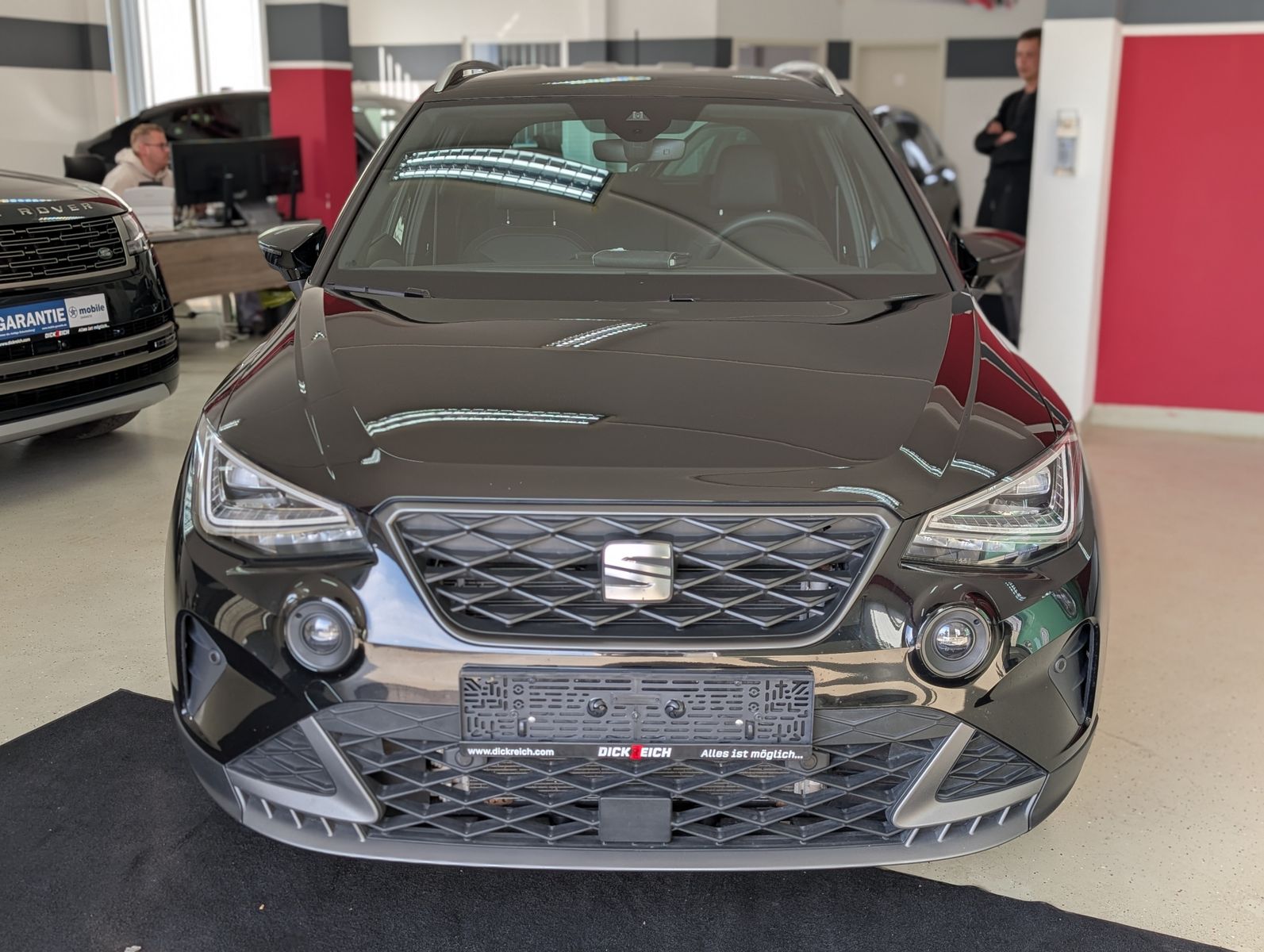 Fahrzeugabbildung SEAT Arona 1.5 TSI FR DSG ACC LED AHK KAM DINAMICA 18
