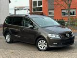 Volkswagen Sharan Comfortline Automatik 7 SITZE MwSt incl. - VW Sharan Gebrauchtwagen in Frankfurt