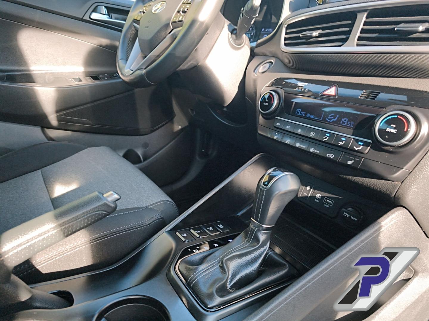 Hyundai Tucson Style 4WD NAVI+FAHRERASSISTENZ-PAKET AHK 