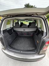 Volkswagen Touran 1.4 TSI Freestyle Freestyle - Volkswagen Touran Freestyle mit Benzin-Antrieb