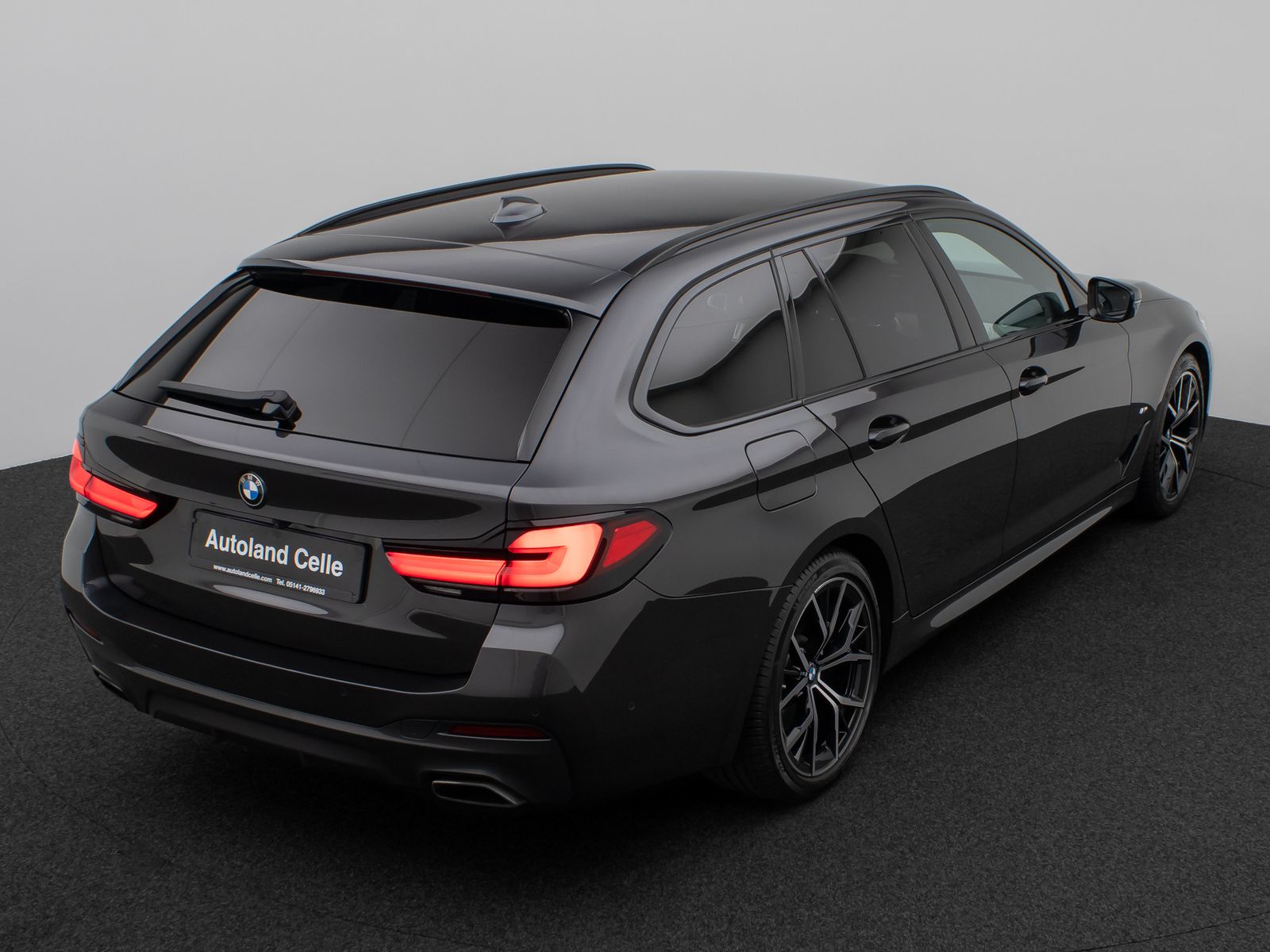 Fahrzeugabbildung BMW 540d xD M Sport Kamera HUD DAB H/K 4xKlima AHK