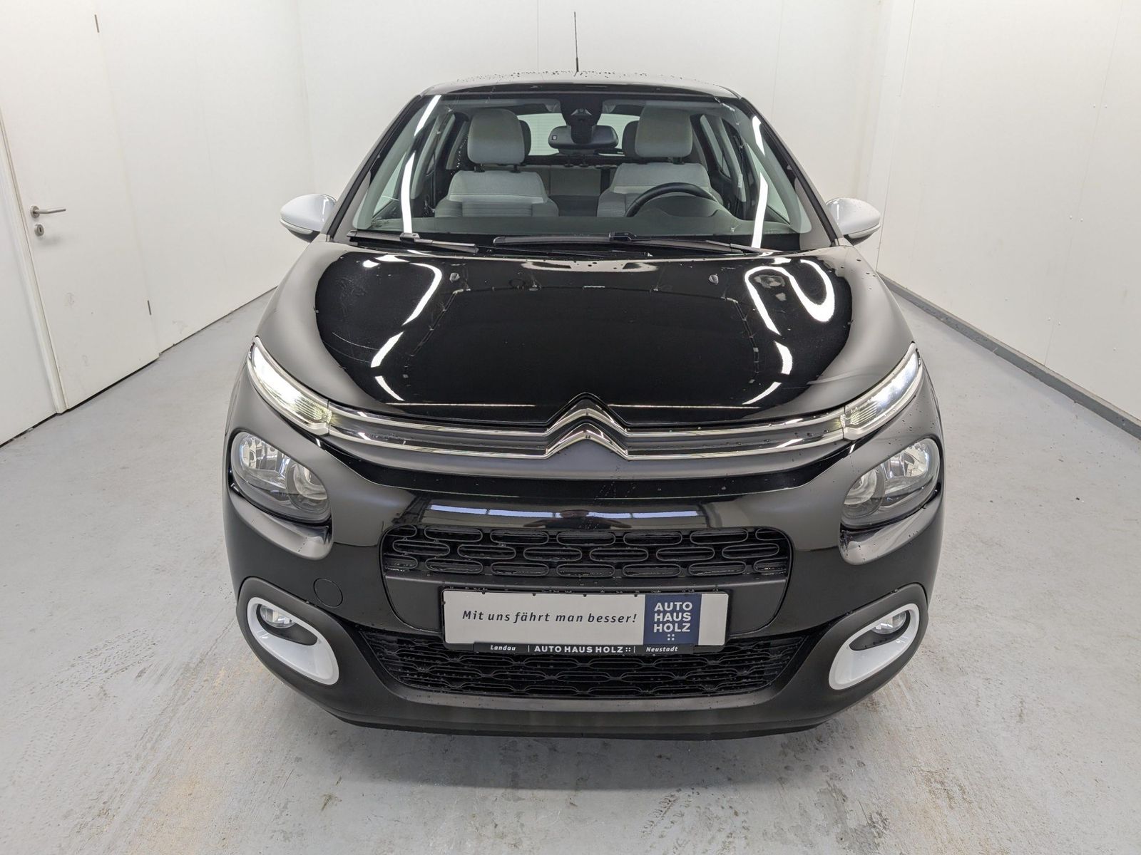 CITROEN C3  1.2 PureTech Shine Navi Pano NUR GEWERBE – Bild 6