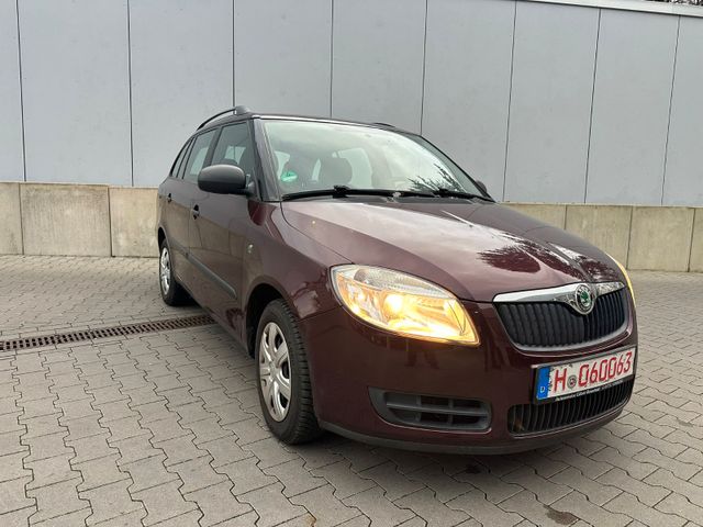 Skoda Fabia Combi 1.4l Cool Edition/Scheckheft/TÜV neu