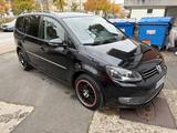 Volkswagen Touran 2.0 TDI Highline BlueMotion Technolog... - Volkswagen Touran aus 2011: Bluemotion