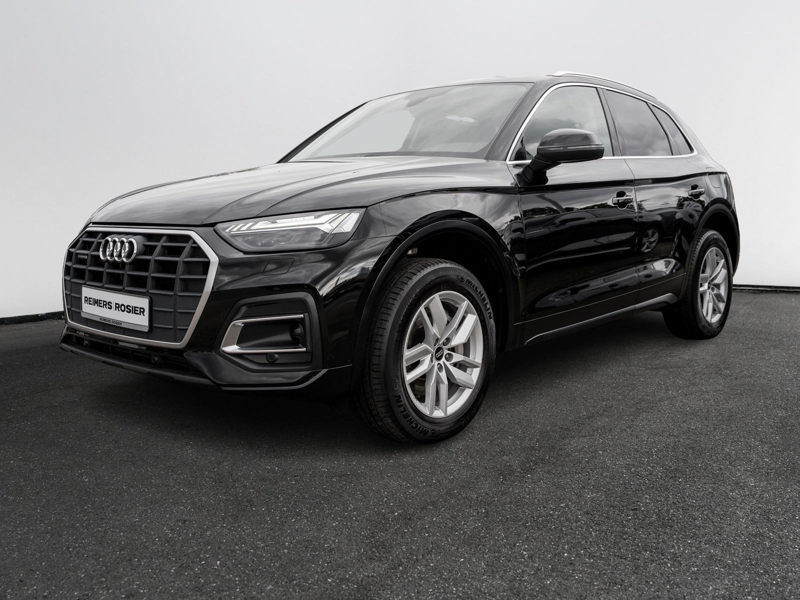 Audi Q5 TFSI e 50 TFSI e quattro 220(299) S tronic imagem 2
