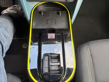 Fahrzeugabbildung Fiat Grande Panda 1.2 Hybrid Business Edit. Icon Navi