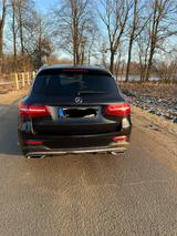 Mercedes-Benz GLC 250 d 4MATIC Autom. - - Mercedes-Benz GLC-Klasse von privat