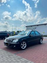 Mercedes-Benz C 220 CDI AVANTGARDE 2004 - gebrauchte Mercedes-Benz C 220 aus dem Jahr 2004