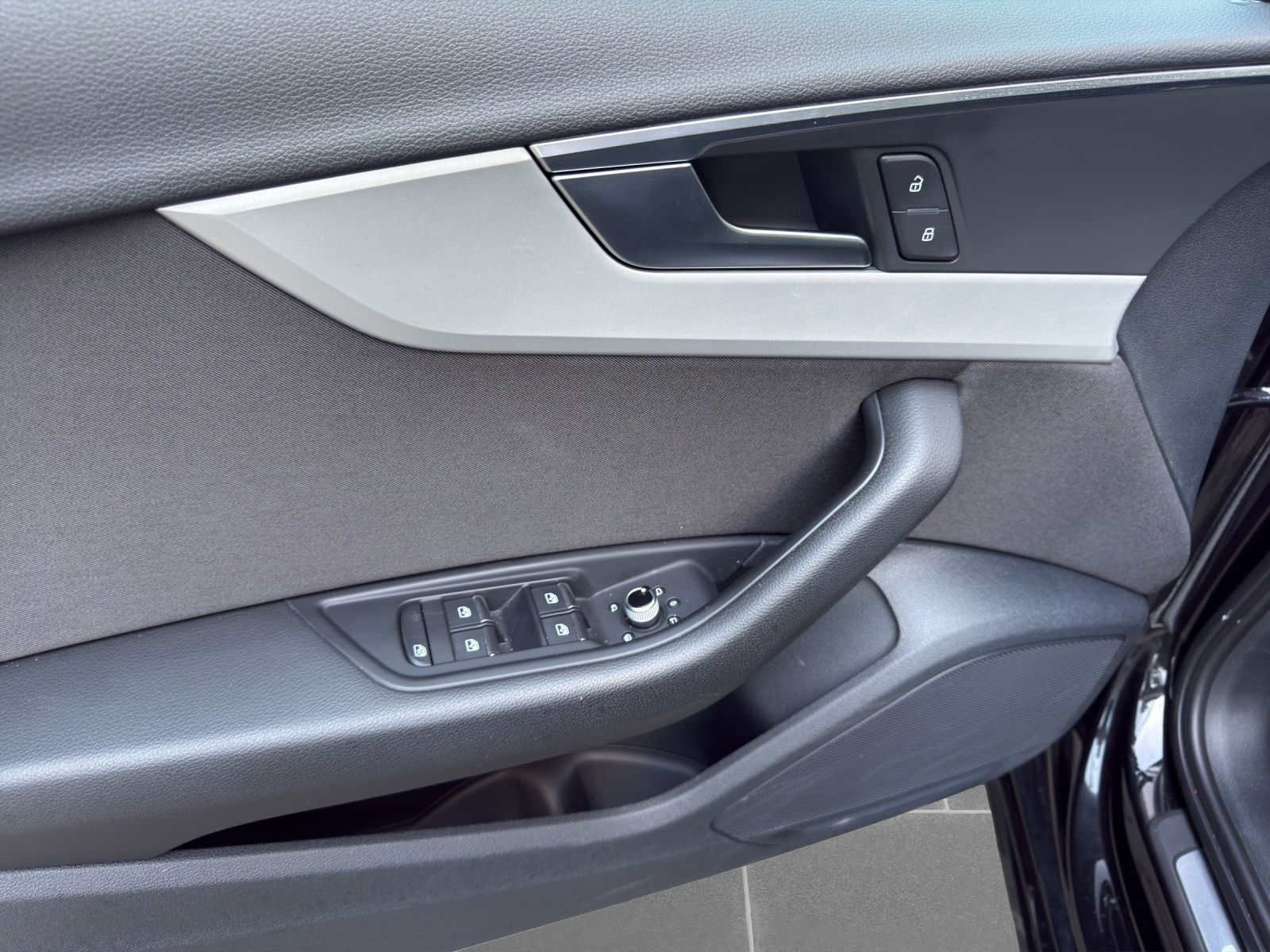 Audi A4 - Bild 14