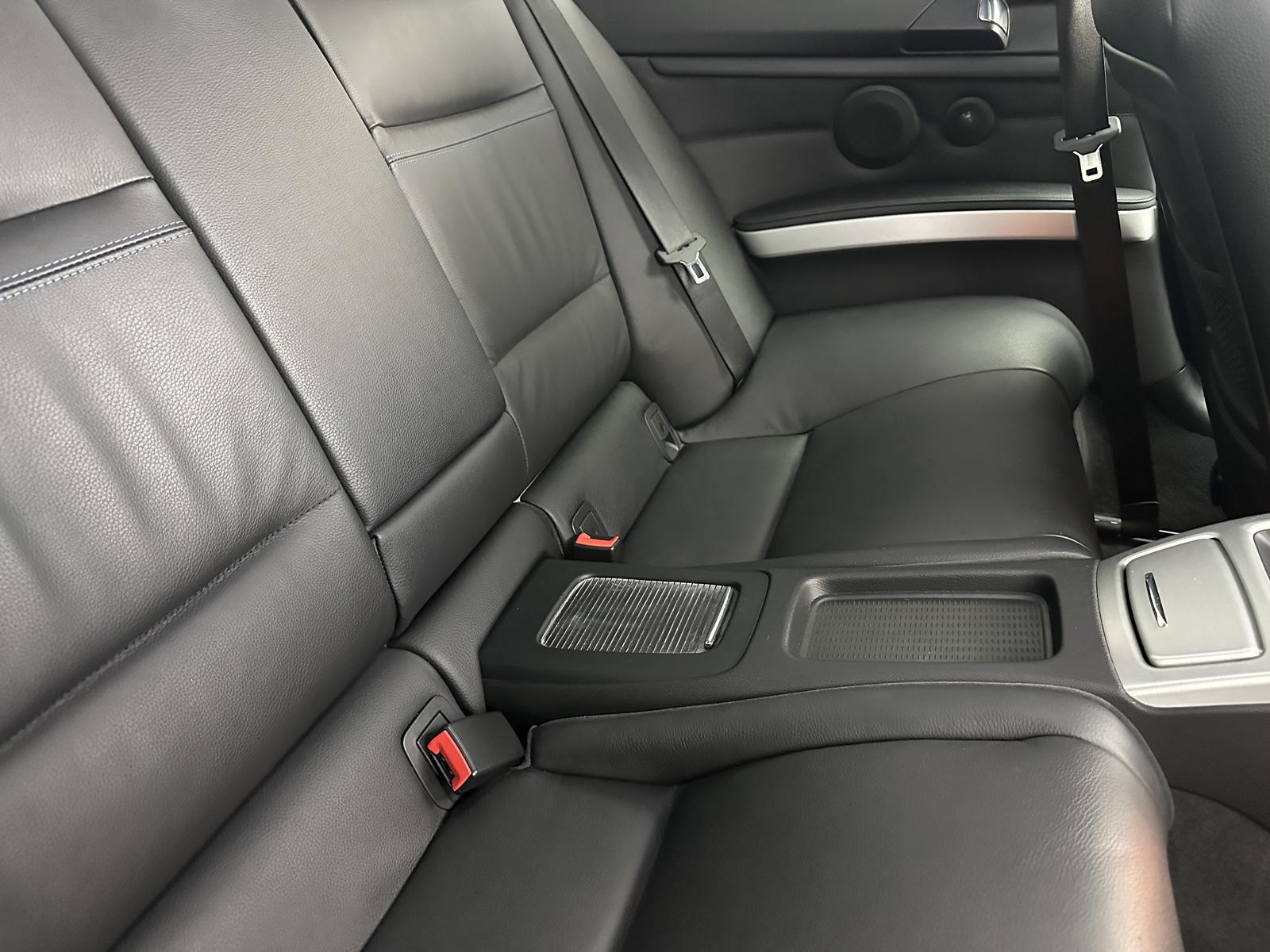 BMW 325 I M SPORT "NAVI-LEDER-SITZH-PDC-MULTI-TEMPO" | 218 ch | BVA | SYSTÈME DE NAVIGATION | CUIR INTÉGRAL | SIÈGES CHAUFFANTS