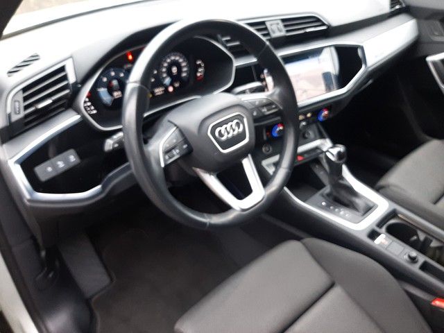Fahrzeugabbildung Audi Q3 Sportback S line 35TDI AHK Navi elekHeck Kame