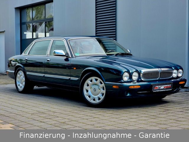 Jaguar Daimler Super V8 + 4-Sitzer + volle Historie!