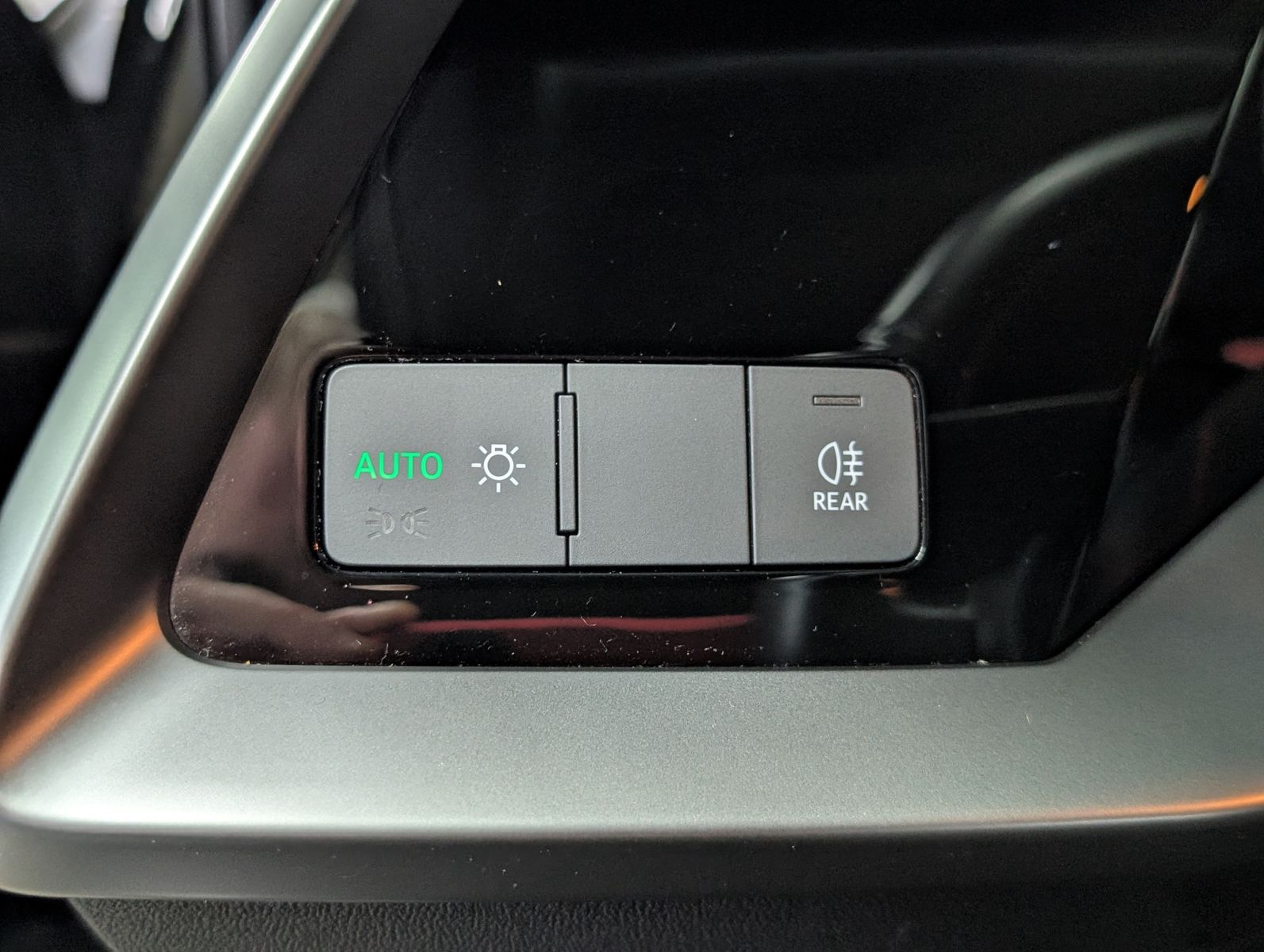 Imagen del vehículo Audi A3 30 TDI S-Line VIRT KAM LED SHZ APP NAVI 17