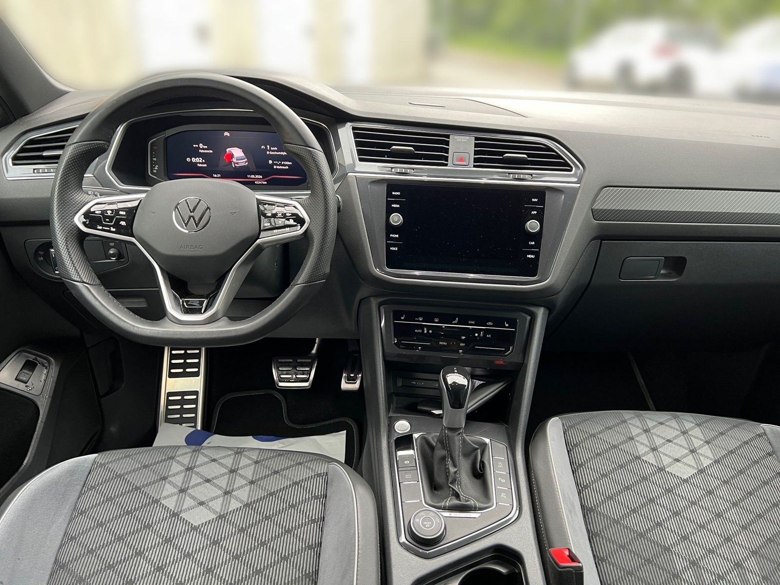 Volkswagen Tiguan Allspace R-Line 4Motion *AHK*360° CAM*BLA foto 11