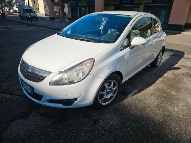 Opel Corsa 1.2 80CV 3 porte GPL-TECH Club