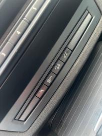 2010 BMW X6 — миниатюра 14