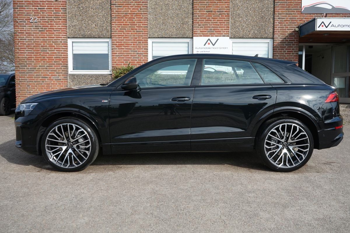 Fahrzeugabbildung Audi Q8 50 TDI Quattro S-line Plus*Pano*Head Up*360
