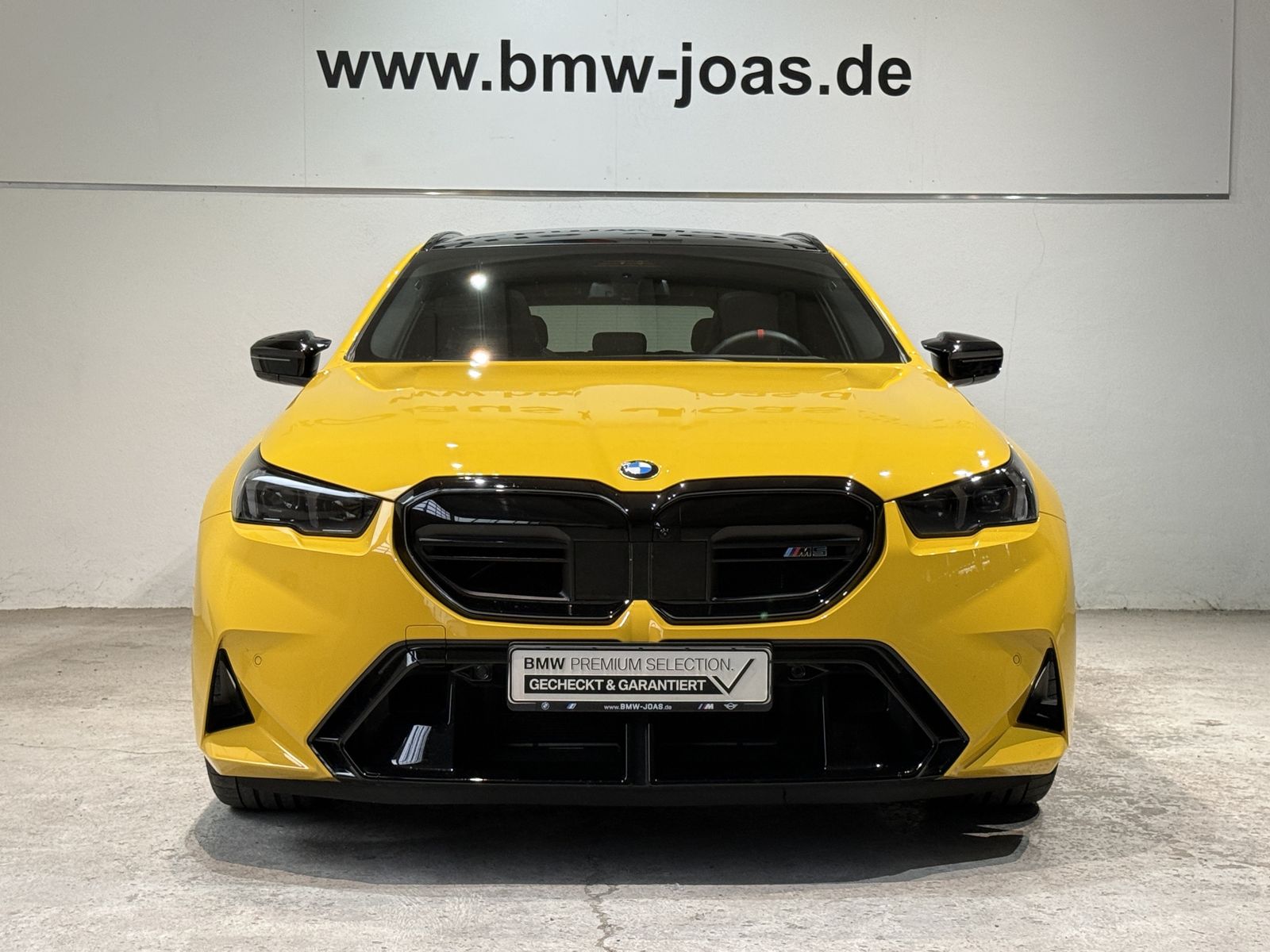 Fahrzeugeinzelansicht 6 Fahrzeugabbildung BMW M5 Touring |Sonderlackierung |Sitzbelüftung |Bow