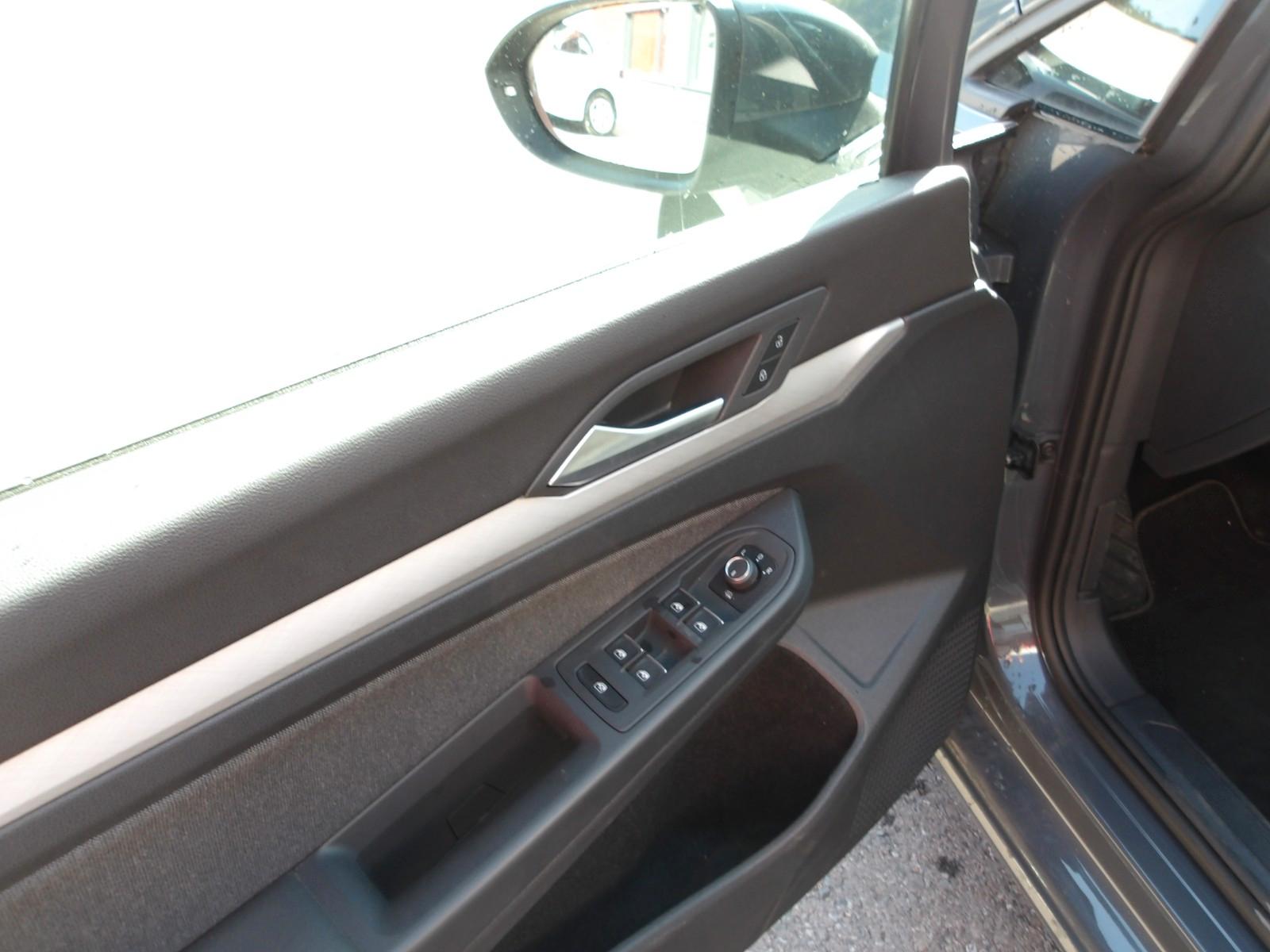 Volkswagen Golf VIII Lim. Life TDI DSG EXP --, миниатюра 17