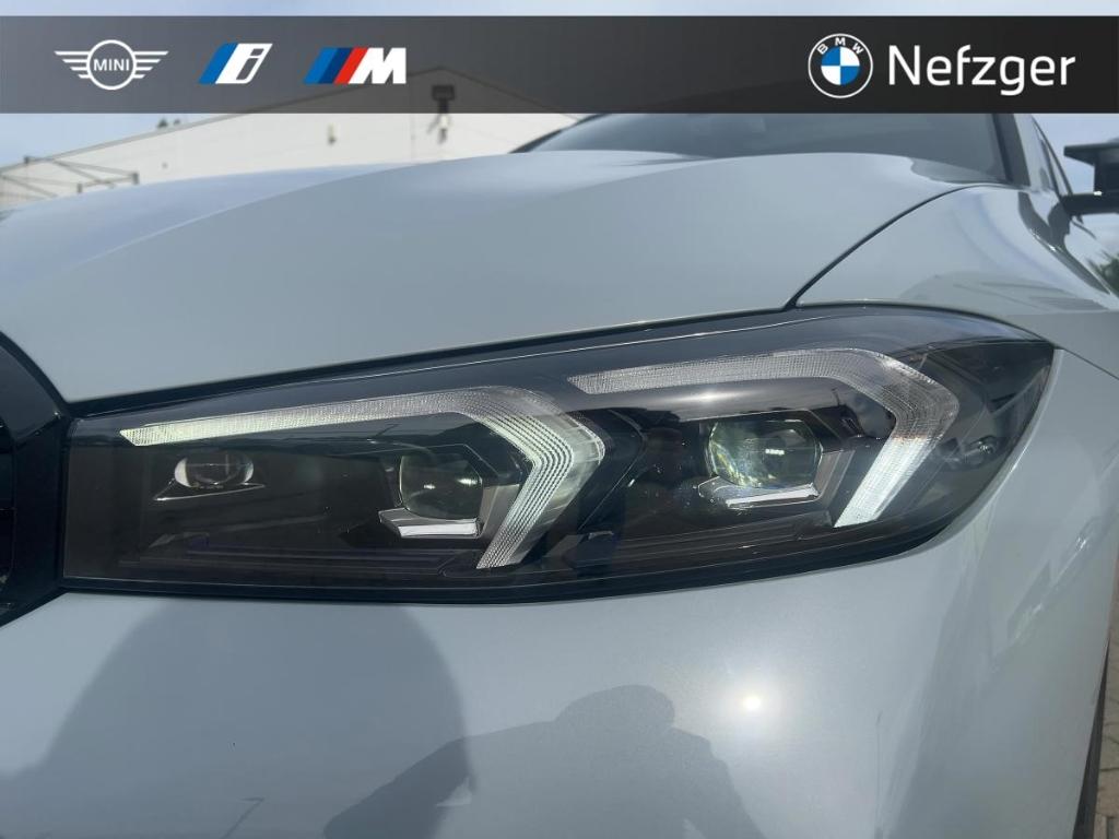 BMW M340i xDrive Touring Panorama Harman/Kadron LED