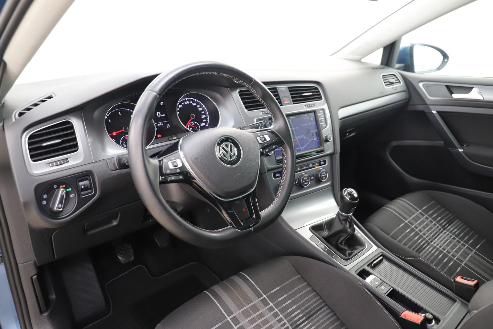 Volkswagen Golf 7 1.6 TDI 110PS Lounge BMT Pano Navi