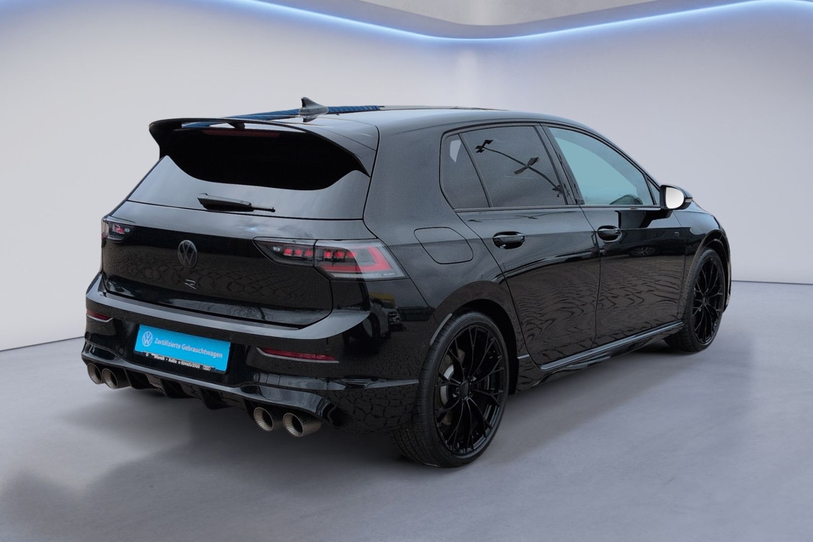 Golf R Black Edition  AKRAPOVIC+PANO+