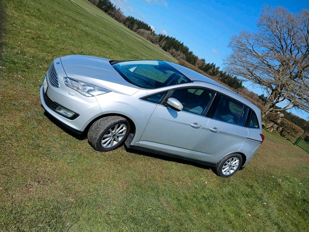 Image of Ford Grand C-Max