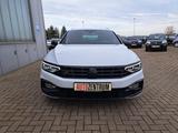 Volkswagen Passat 2x R-LINE 1.5 TSI MATRIX PANO LEDER ACC - Volkswagen Passat: 2.5