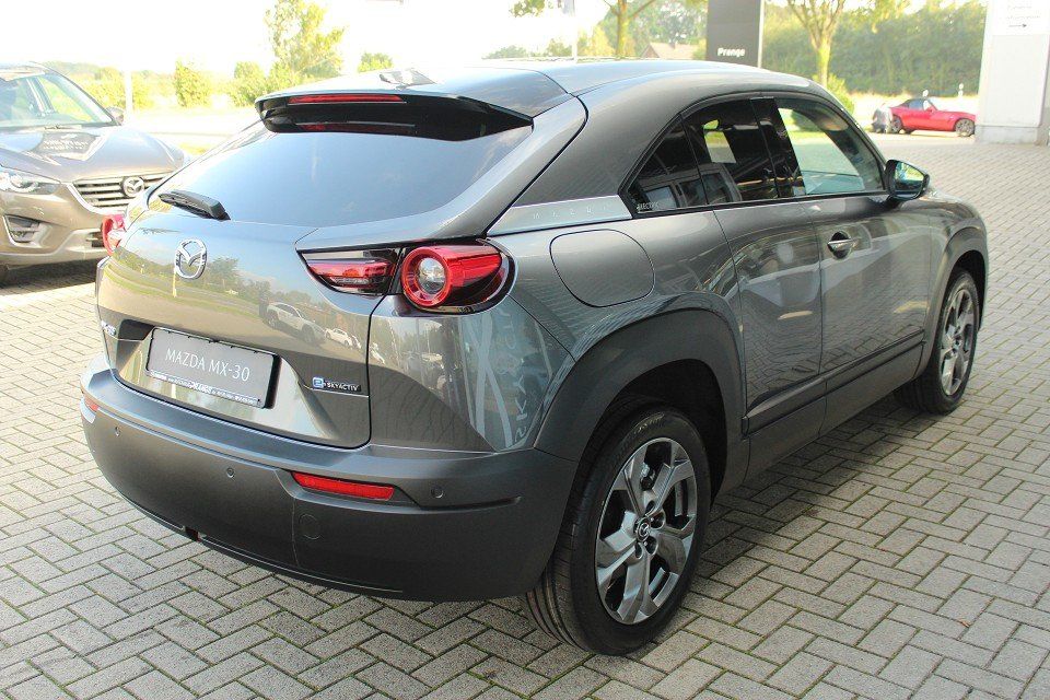 Fahrzeugabbildung Mazda MX-30 EV Advantage Industrial Vintage NAVI el. S