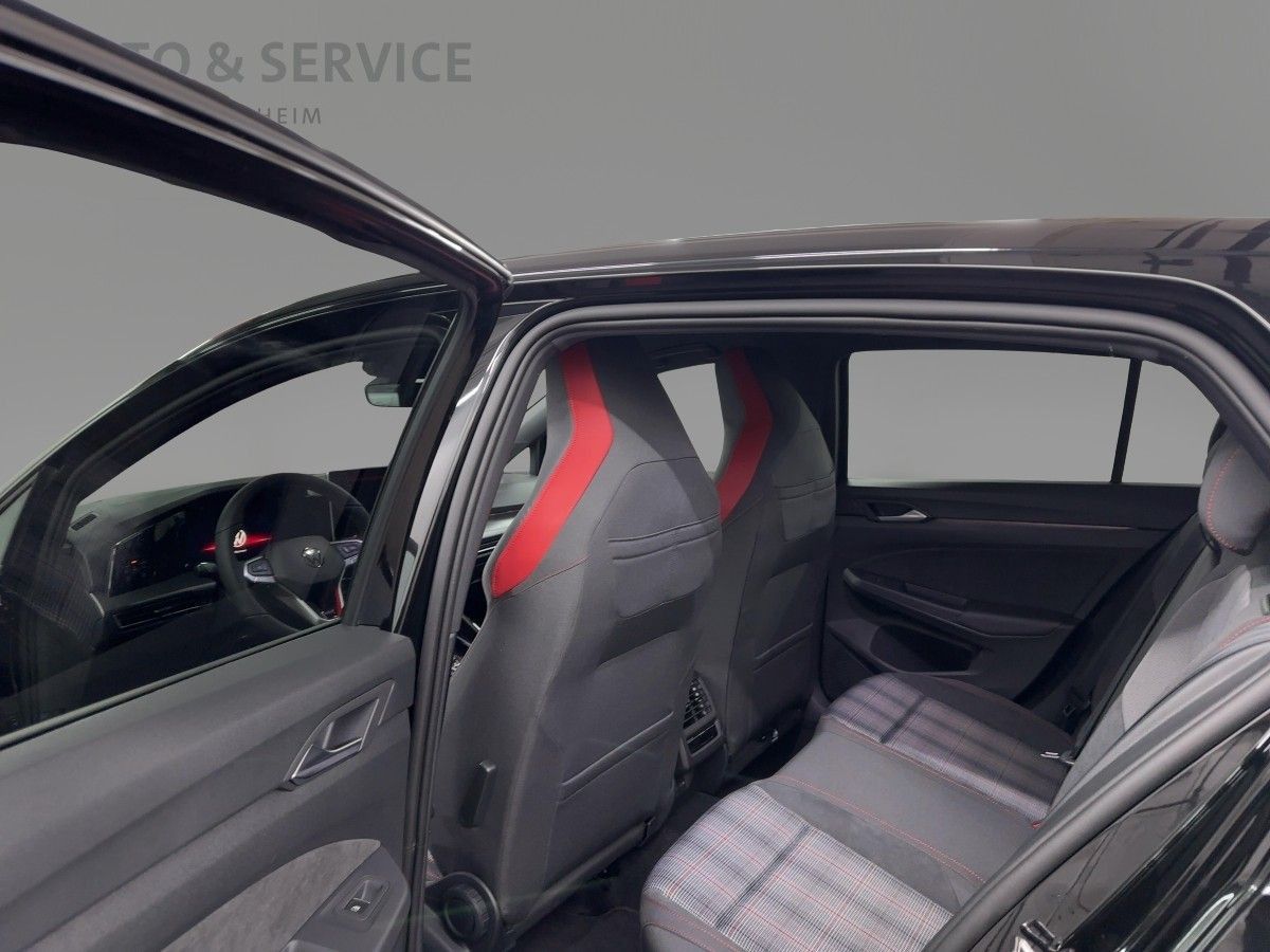 Volkswagen Golf - Bild 7