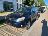 Toyota RAV 4 2.2-l-D-CAT 4x4 Executive Executive - Toyota RAV 4 Gebrauchtwagen in München