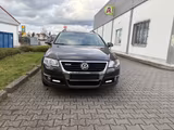 Volkswagen Passat Variant 2.0 BlueTDI DPF Sportline Variant - Volkswagen Passat Variant: Sportline