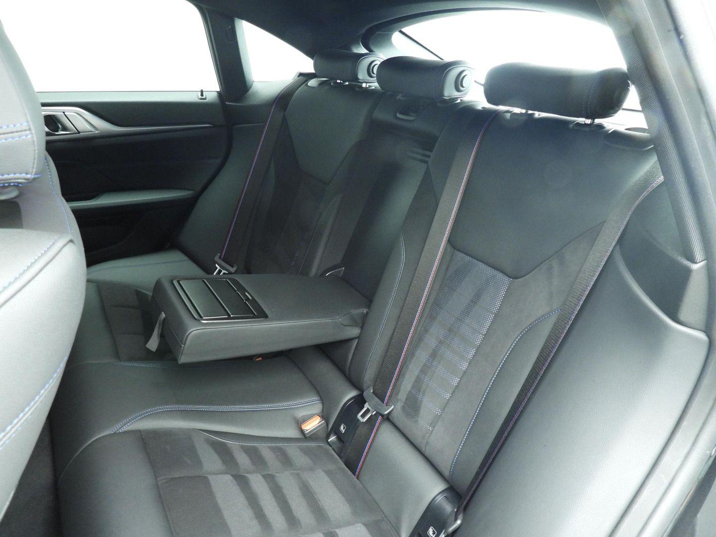 BMW i4 Gran Coupé eDrive40 M-Sportpakket LED n, миниатюра 8