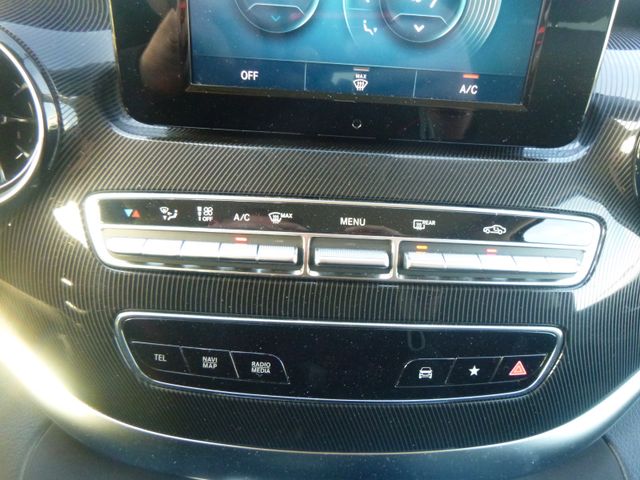 Fahrzeugabbildung Mercedes-Benz V 220 d RISE kompakt >7Sitze/Tisch/AUT/AHK/NAVI<