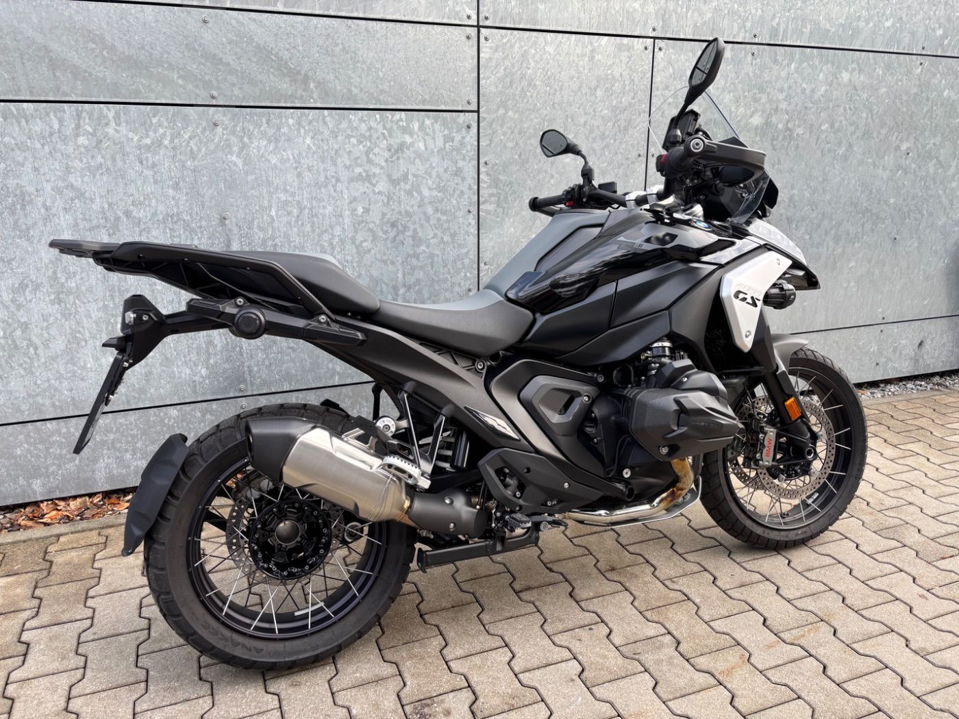 Fahrzeugabbildung BMW R 1300 GS Triple Black 3 Pakete