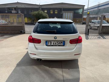BMW 325 - 4