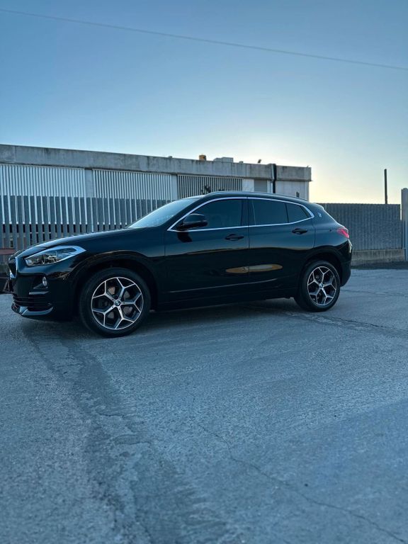 Image of BMW X2