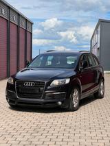 Audi Q7 4.2 TDI - S-Line - V8 - Audi Q7 aus 2007: Line