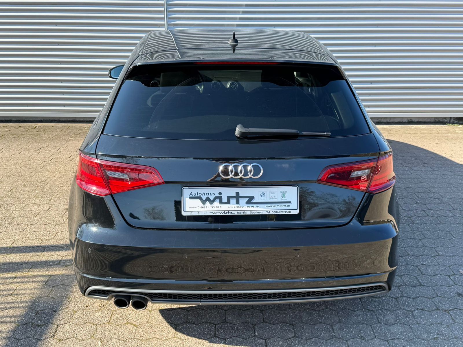 Fahrzeugabbildung Audi A3 Sportback AHK NAVI