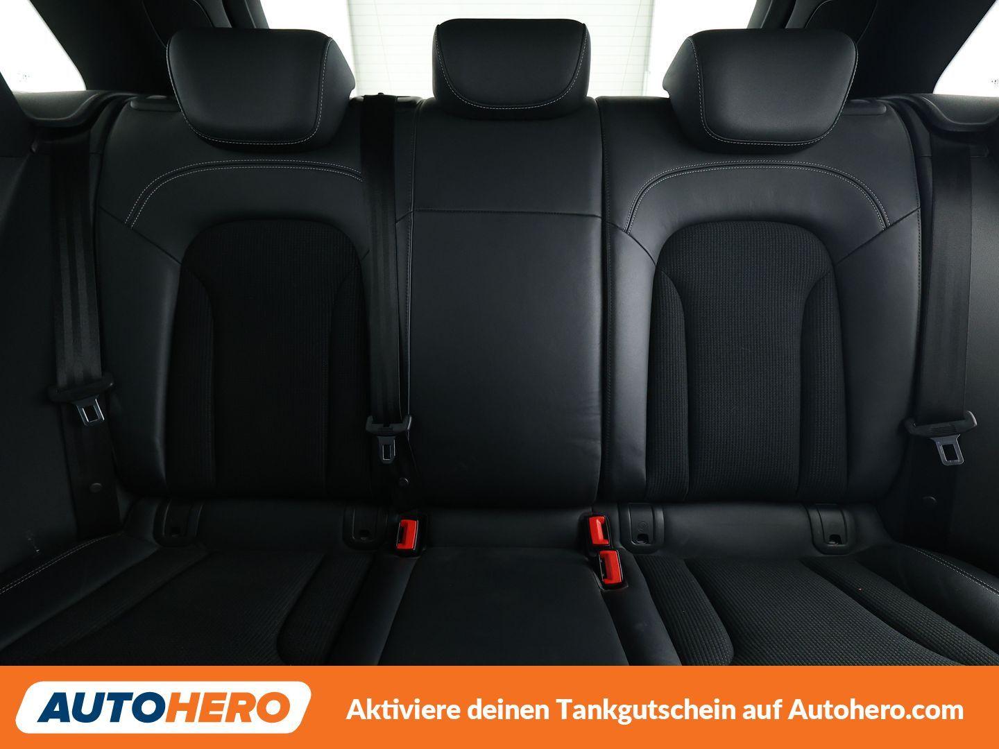 Audi Q3 1.4 TFSI ACT Sport Aut.*S-LINE*BI-XENON*TEMPO