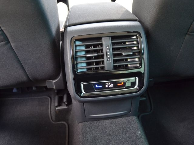 Passat Variant 2.0 TDI DSG Business IQ.DRIVE/AHK