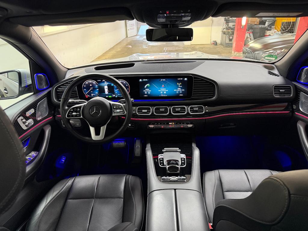 Mercedes-Benz GLS 600