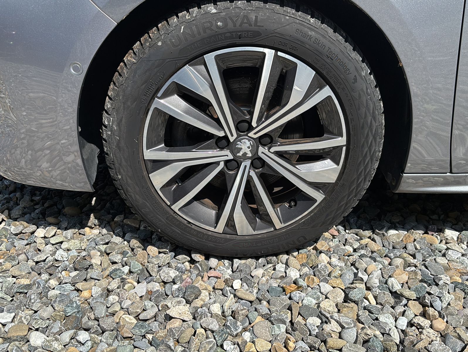 Fahrzeugabbildung Peugeot 508 PureTech 180 EAT8 Allure